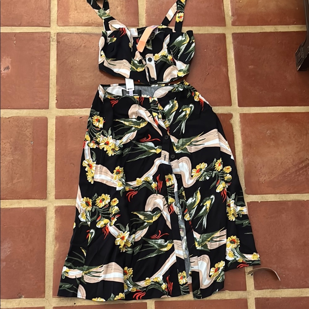 Reformation White and Yellow Two Piece Patterned Set